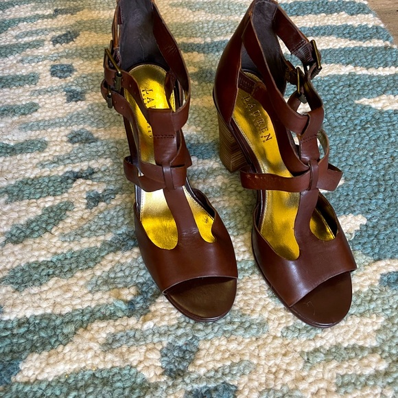 Leather Strappy heels - Picture 2 of 6